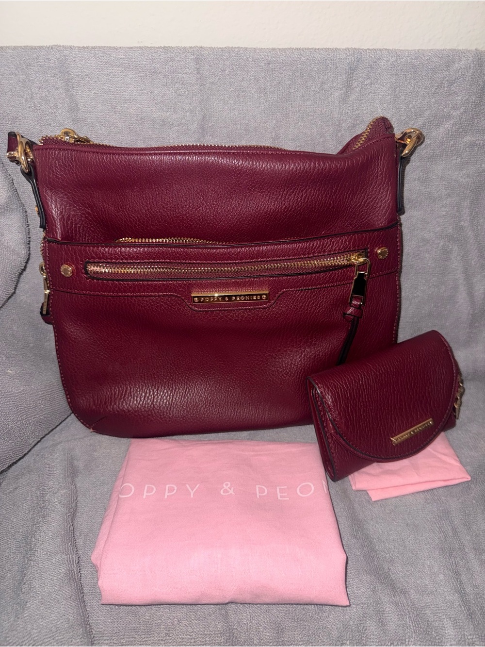 Poppy & Peonies Everday crossbody Berry with matching wallet.